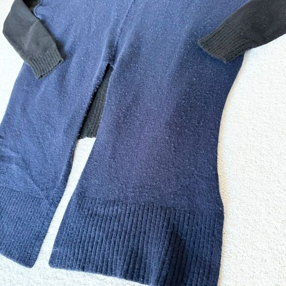BCBGMAXAZRIA Wool Blend Color Block Asymmetrical Hem Crew Neck Sweater Navy Blue - Picture 5 of 11